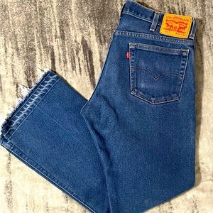 Like new Mens Levi’s 715